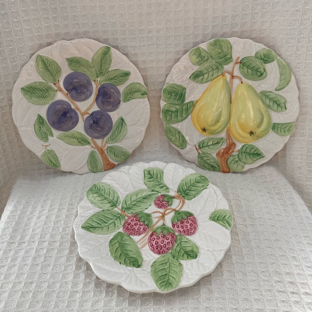 Shafford Vintage 1987 Fruit Du Jour Plates (3)